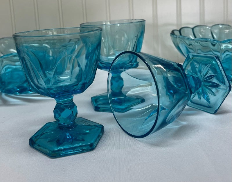 Hazel Atlas Blue Swirl Seashell Goblet S4